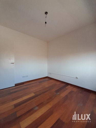 Imagen 13 de 22 de Alquiler - Departamento - Un Dormitorio - Balcon - República De La Sexta - Siberia - Unr