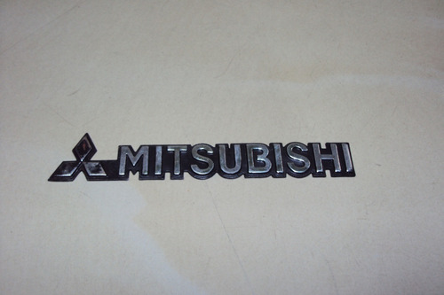 Emblema De Tapa Maleta Para Mitsubishi Signo / L-300 98/2008