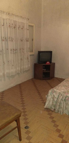 Imagen 7 de 14 de Venta Casa Multifamiliar En Dos Plantas, Chilavert
