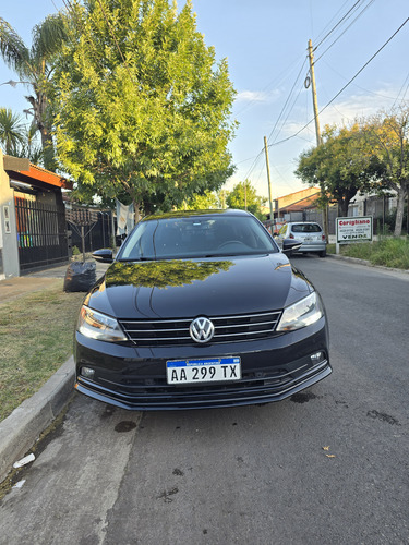 Volkswagen Vento 2.5 Luxury 170cv