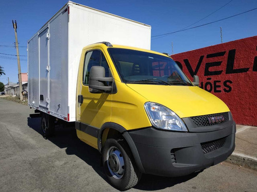 Iveco Daily 35s14 2014 Baú Covelp Americana
