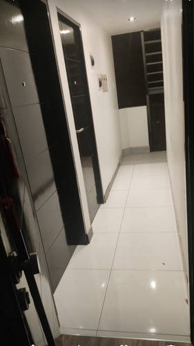 Imagen 12 de 16 de Minidepartamentos Y Monoambientes, Persona Sola O Pareja Santa Isabel De Villa..chorrillos. Llame Personalmente Al 943270089.