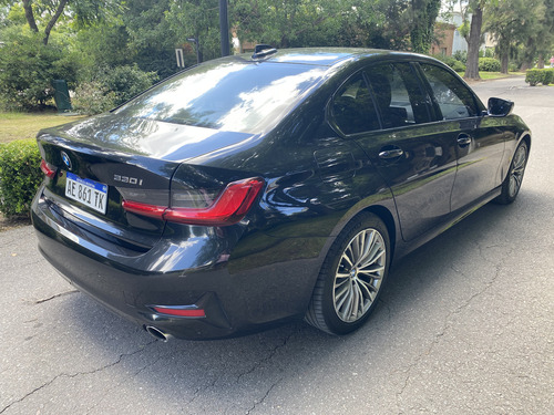 BMW Serie 3 3.0 330i Sedan Sport 252cv