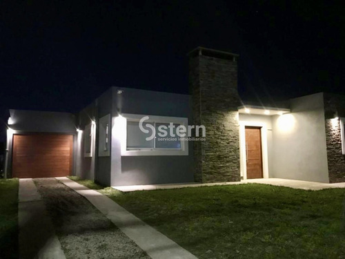 Imperdible Casa En Venta!- Ref: 1271