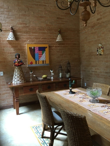 Imagem 9 de 15 de Linda Casa Em Monte Verde - 300 M² - 2500 M² De Terreno - Venda Ou Permuta - Ic18393