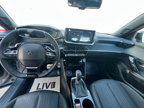Peugeot 2008 1.0T Gt
