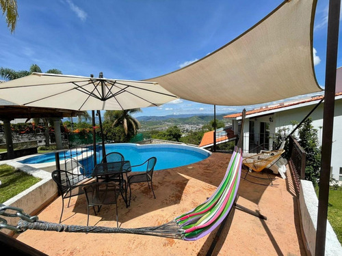 Venta Casa Ángeles Con Alberca De Tamaño Monumental En Un Jardín Enorme Con Vistas Panorámicas En 3 Habitaciones Fracc Rancho San Diego Ixtapan De La Sal Edomex