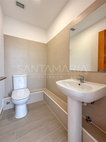 Arriendo Oficina Ubicada En Barros Arana, Concepción.