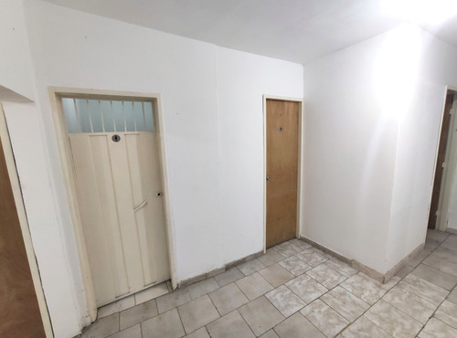 Venta De Locales En Cabudare La Mata Y Tarabana Lara ( Excelente Ubicacion, Tanque De Agua ) Rja