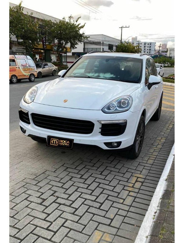 Porsche Cayenne Platinum Edition 3.7 V6