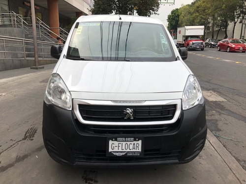 Imagen 11 de 15 de Peugeot Partner 2019