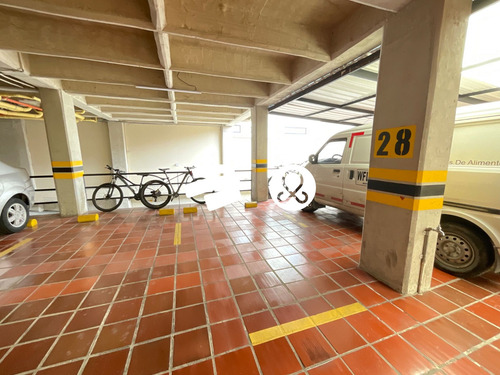 Vendo Apartamento Ubicacion Central