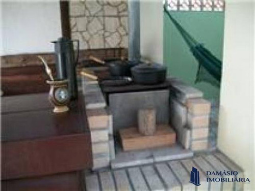 Casa De Alto Padrão No Rio Vermelho Com Área Total 1.600 M² - Vcr0135