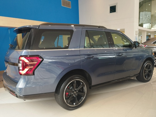 Ford Expedition Sthealth Performance 2024