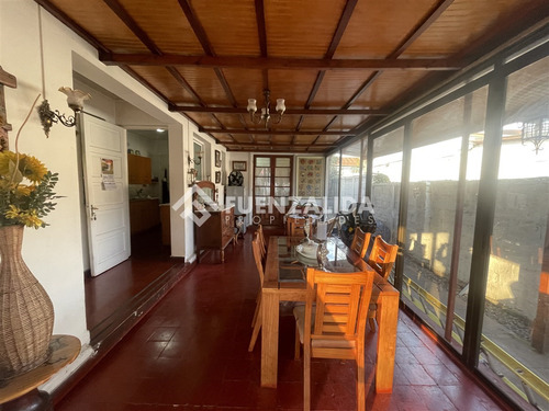 Casa En Venta De 3 Dorm. En Quinta Normal