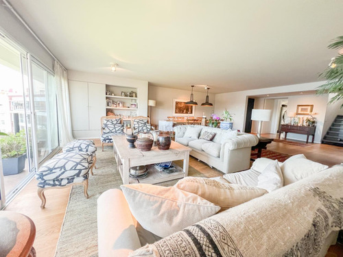 Venta Espectacular Penthouse De 3 Dormitoriosen En BilĂș