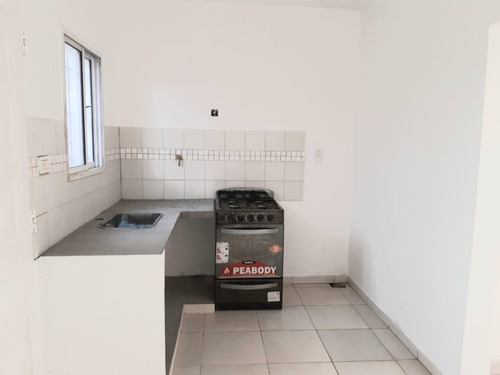 Imagen 6 de 14 de Casa En Venta En José C Paz