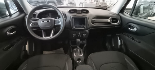 Imagen 17 de 25 de Jeep Renegade Sport At 1.8lts 4x2 0km 2023