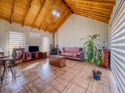 Venta De Casa En Condominio Rehuen En Mulchén.