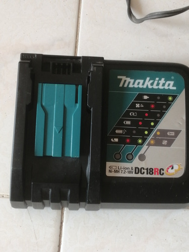 Cargador De Baterías Marca Makita Dc18rc