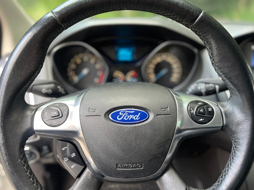 Ford Focus Focus Hatch SE 1.6 16V TiVCT PowerShift