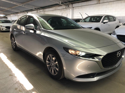 Mazda 3 Touring Automático 2.0 Plata Estelar