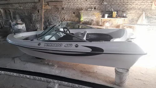 Lancha Tornado 450 Open Pescadora