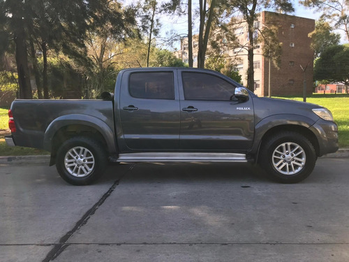 Toyota Hilux Srv