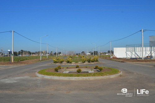 Imagen 10 de 15 de Venta - Lote De 300m2 Avenida - Barrio Abierto Residencial - Alvear