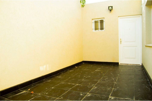 Imagen 26 de 30 de Venta Casa 4 Amb Hurlingham Quincho Parque Cochera