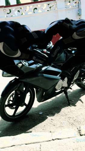 Moto De Batalla Yamaha Es Yamaha