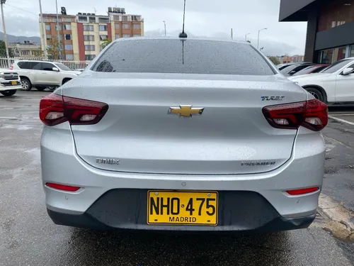 Chevrolet Onix 1.0 Premir Turbo