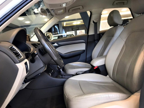 Audi Q3 Tfsi Attraction 2.0 Branco 2014/15
