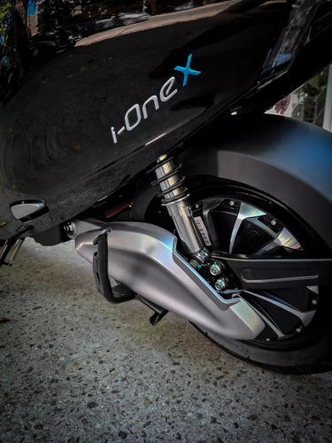 Kymco Scooter Electrico I-onex Con Reversa Urquiza Motos