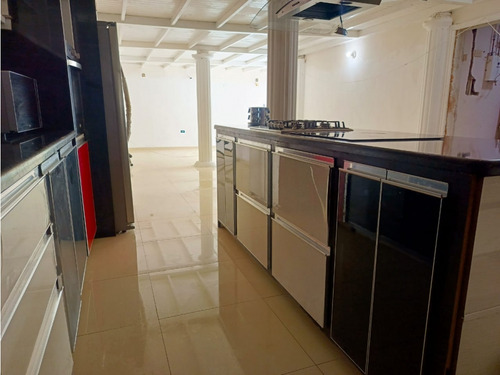 Casa En La Urb. P.r. La Sabana Casa Club Ve02-2261zs-jvel