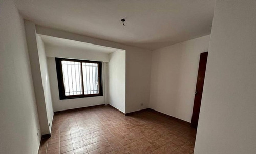 Imagen 5 de 21 de Venta Casa Chalet Castelar Sur