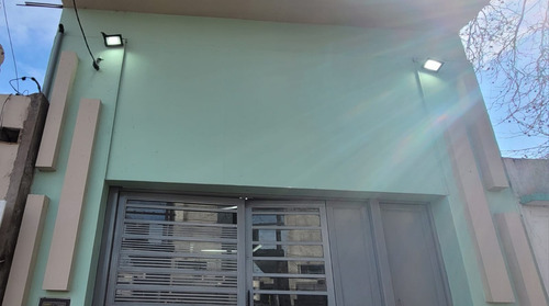 Local Comercial En Alquiler - Barrio Los Andes