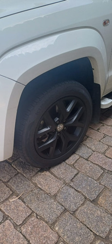 Volkswagen Amarok 3.0 Highline Extreme Cab. Dupla V6 4x4 Aut. 4p