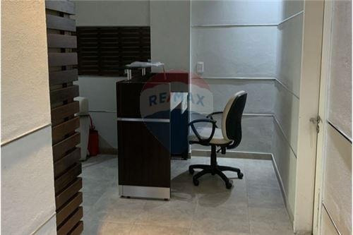Imagen 25 de 27 de 1 Ambiente Muy Amplio- Gran Balcón-