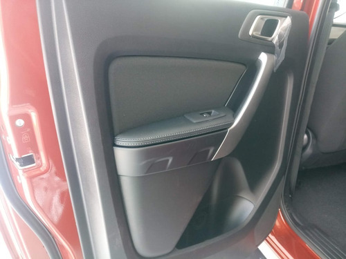 Imagen 9 de 15 de Ford Ranger Xlt 3.2 4x4 Manual 200hp