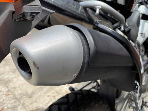 Imagen 7 de 18 de Honda Tornado 2013