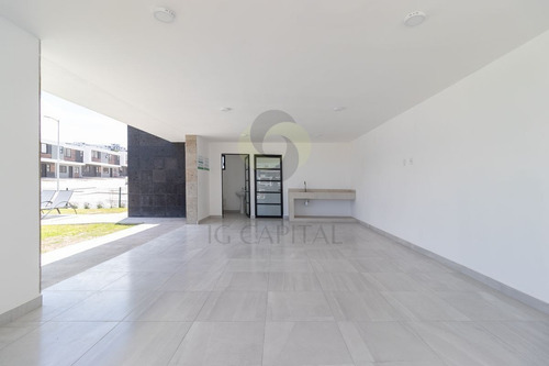 Departamento En Zibata Queretaro, A Unos Pasos De Universida