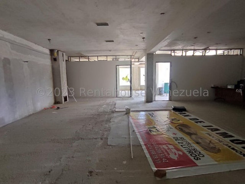 Edificio En Venta Pleno Centro De Cagua Estructura De Alta Calidad Para Locales, Oficinas Y Apartamentos Oportunidad De Inversion Negociable Kg:24-23139