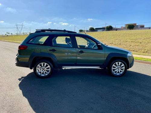 Fiat Palio Weekend 1.8 16V 4P FLEX ADVENTURE