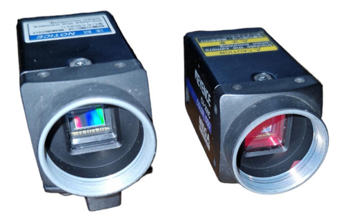 Dos Cámaras Digital Keyence, Cv-200c Y Cv-200m Color Ccd (Usado)