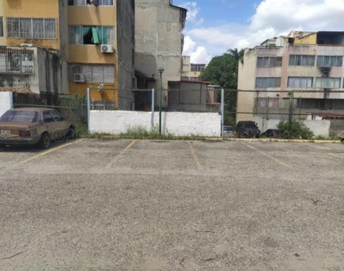 Imagen 20 de 30 de Apartamentos En Venta Almarriera Cabudare 22-14101 @m