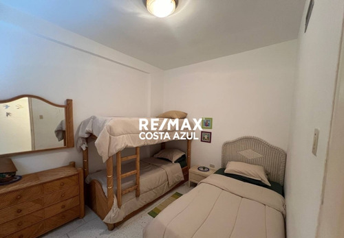 En Venta Hermoso Penthouse En Puerto Marintusa En Tucacas