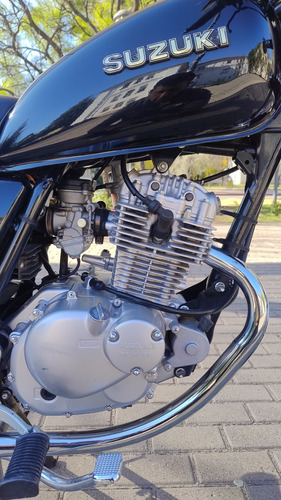 Suzuki Gn 125 F