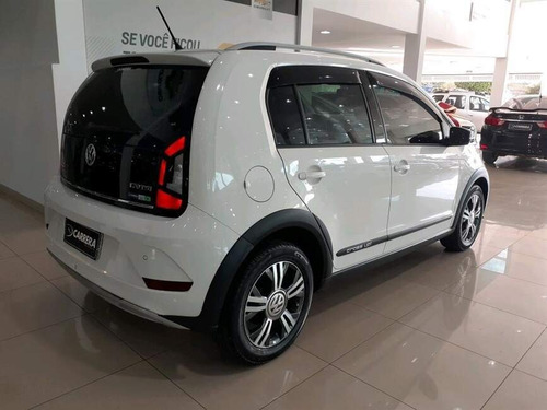 Imagem 3 de 12 de Cross Up 1.0 Tsi 12v Flex 4p Manual