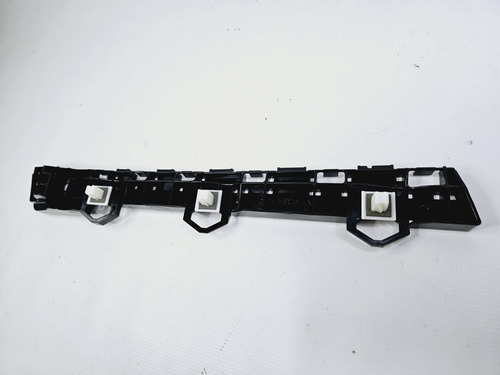 Guia Parachoque Traseiro L/d Subaru Xv 12/18 Novo Original